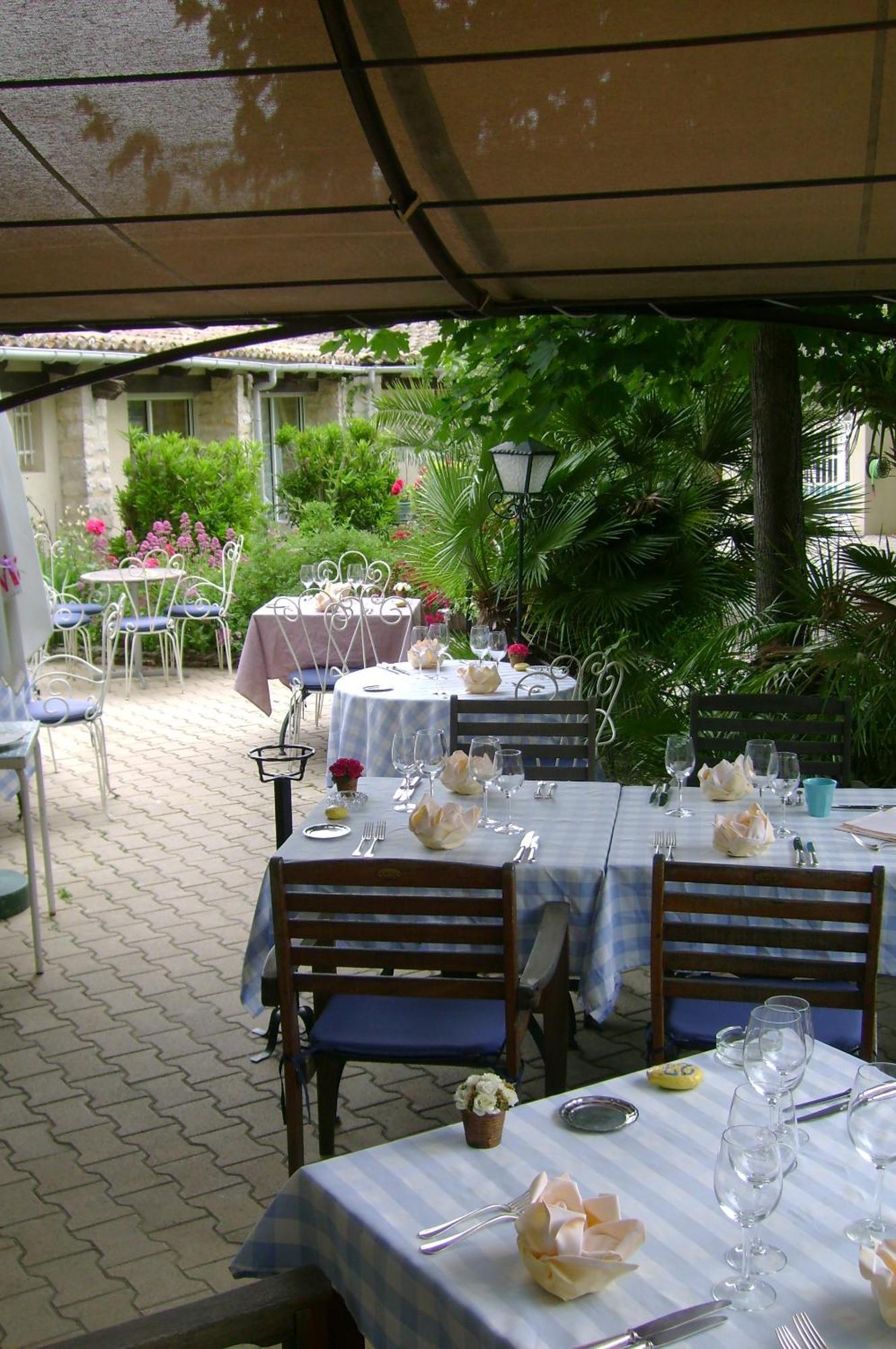 Auberge De Tavel Exterior foto